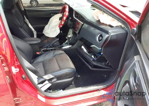 2018 Toyota Corolla Se z USA, uszkodzony, nr VIN 5YFBURHE9JP802121